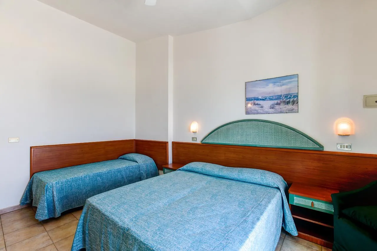 Hotel Splendid Gatteo a Mare 3*,  Italy